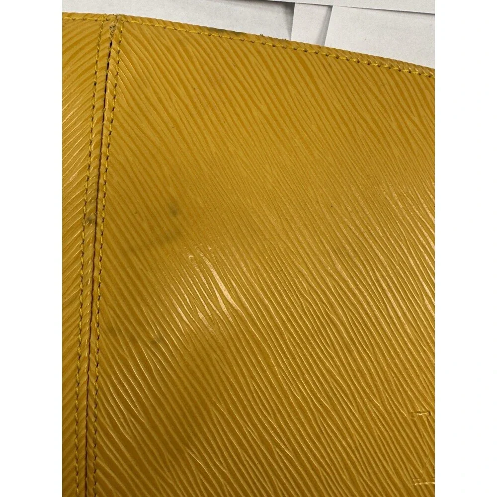 Vintage Louis Vuitton Epi Leather Jaune Yellow Clutch Pochette Made France